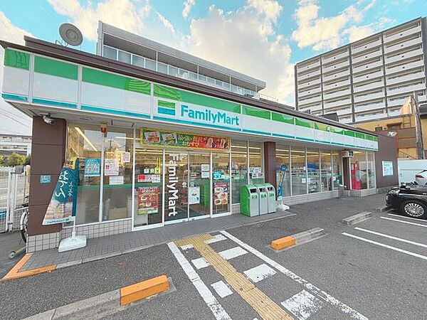ファミリーマート 南住吉店 300m