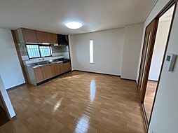 JR山陽本線 東尾道駅 徒歩12分の賃貸アパート 1階2LDKのリビング/ダイニング