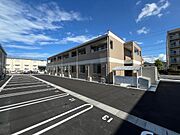  2階 築1年4ヶ月の賃貸物件