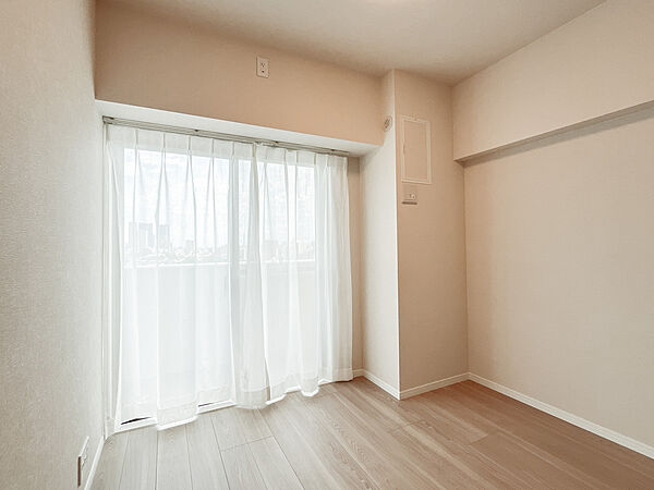 心落ち着く安らぎの空間。静かな時間を過ごすのに最適なお部屋です。