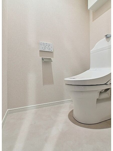 トイレを拡大表示