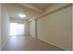 シャンボール本厚木 1SLDKのリビング/ダイニング