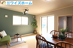 リビング/ダイニングの画像