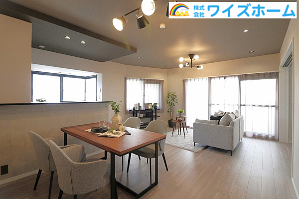 諸費用のご負担を最大60万円値引きします。