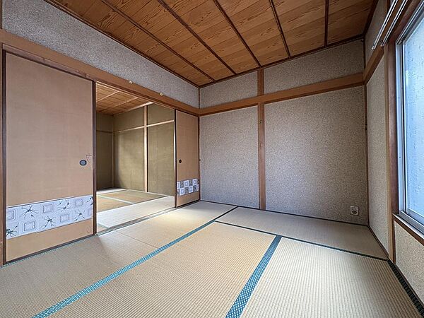 畳、全て表替え済み