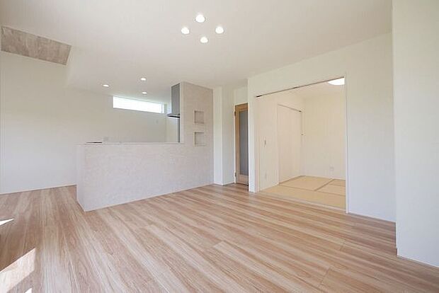 同型写真(リビング)