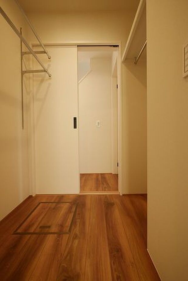 ウォークインクローゼット