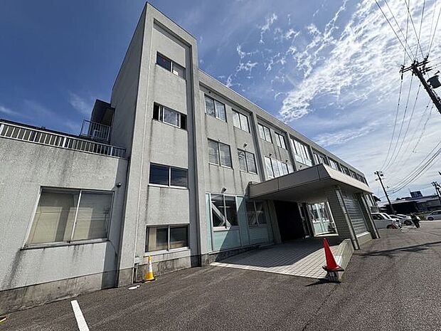 河北中央病院 460m