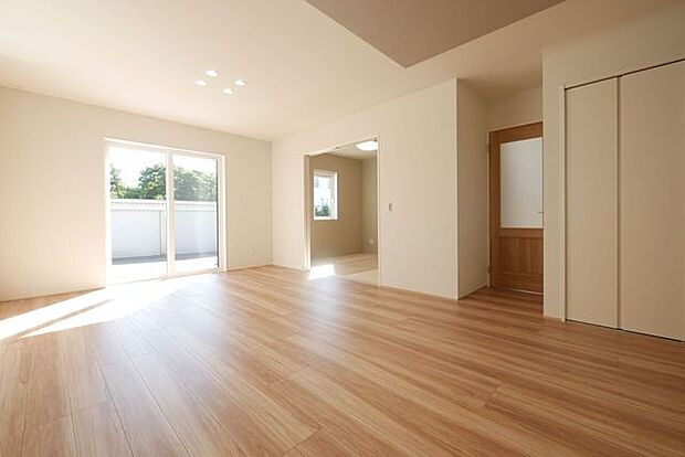 同型写真（リビング）