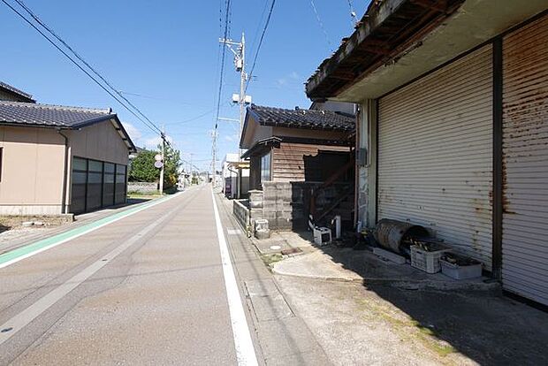 前面道路含む現地写真