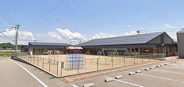 かほく市立新化こども園 2260m