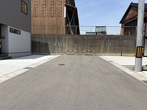 前面道路含む現地写真
