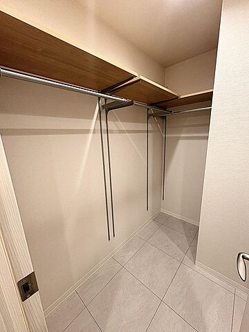 収納 JR山手線 新大久保駅 徒歩6分