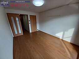 フリーデ373伊賀 1階1Kのリビング/ダイニング