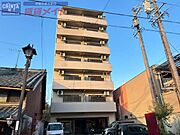 上野市駅より徒歩5分 築27年3ヶ月 7階建の賃貸物件