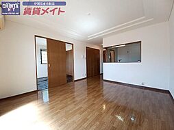 メゾンエトワール 2階2LDKのリビング/ダイニング