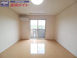 パストラル ドミール 2階ワンルームのリビング/ダイニング