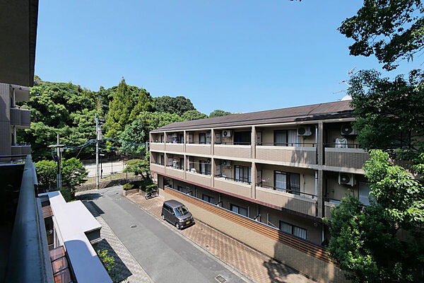 北側バルコニーからの眺望です