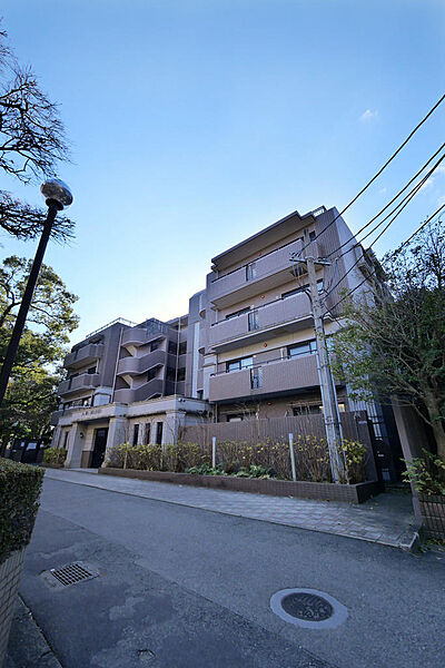 都心からほどよい距離にも関わらず閑静な住宅街です。