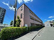 高槻駅より徒歩13分 1階 築24年11ヶ月の賃貸物件