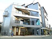 茨木市駅より徒歩5分 3階 築33年9ヶ月の賃貸物件