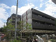 南茨木駅よりバス14分 徒歩3分 築17年1ヶ月 3階建の賃貸物件
