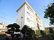富田駅より徒歩15分 2階 築55年6ヶ月の賃貸物件