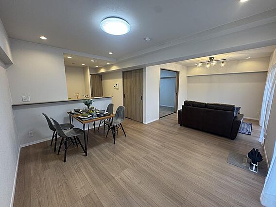 リビング/ダイ...