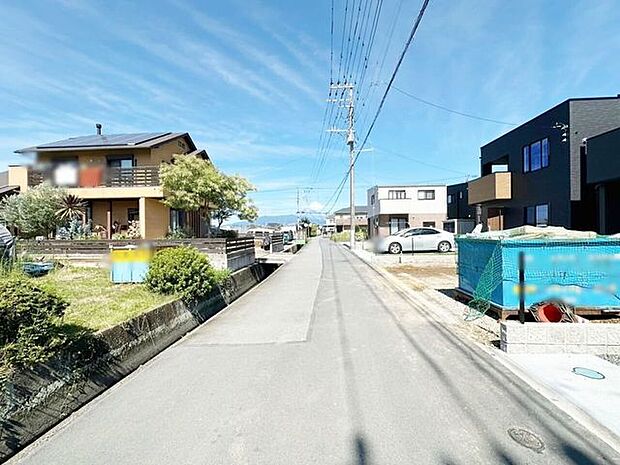 前面道路含む現地写真