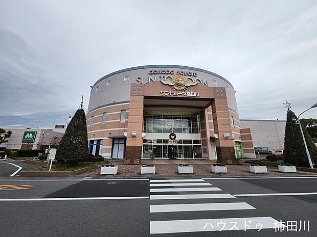 サントムーン柿田川 1060m