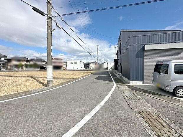 前面道路含む現地写真
