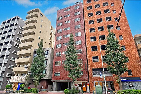 岡本マンション...