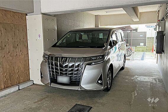敷地内駐車場（...