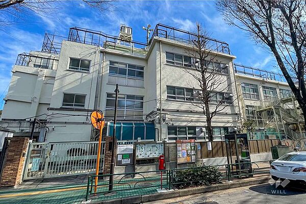 杉並第一小学校[公立]の外観