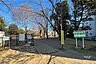 周辺：落合公園の外観