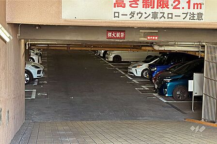 敷地内駐車場(屋内平面式)