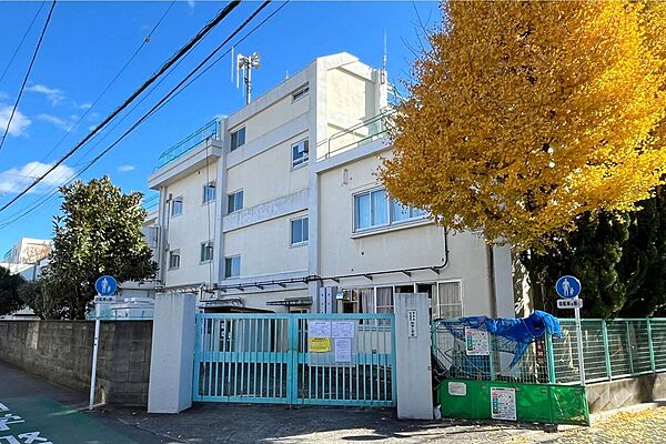 和田小学校[公立]の外観