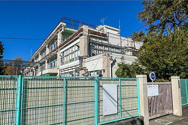 松庵小学校[公立]の外観