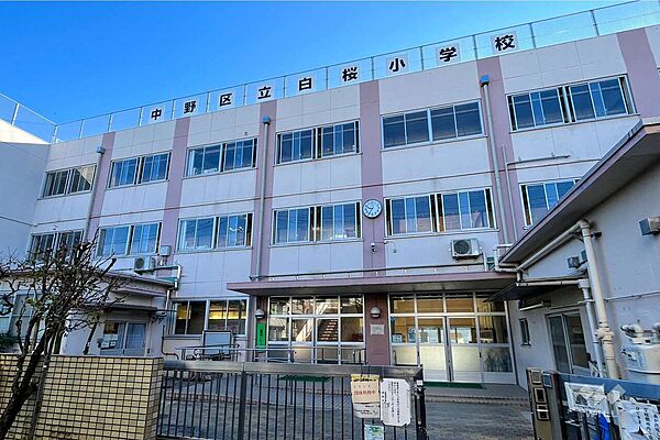 白桜小学校[公立]の外観
