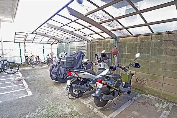 バイク置場