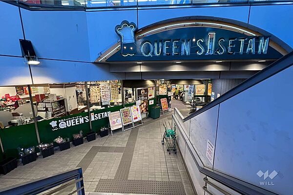 クイーンズ伊勢丹(新高円寺店)の外観