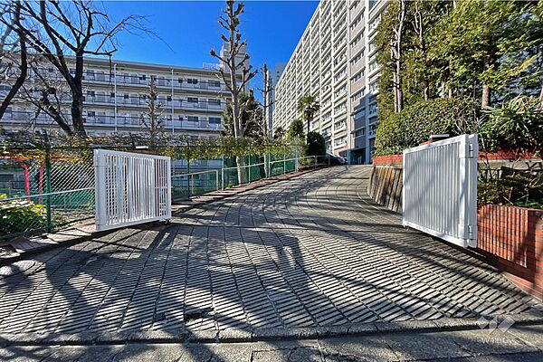 駐車場出入口