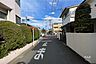 その他：敷地の南側前面道路（西側から）