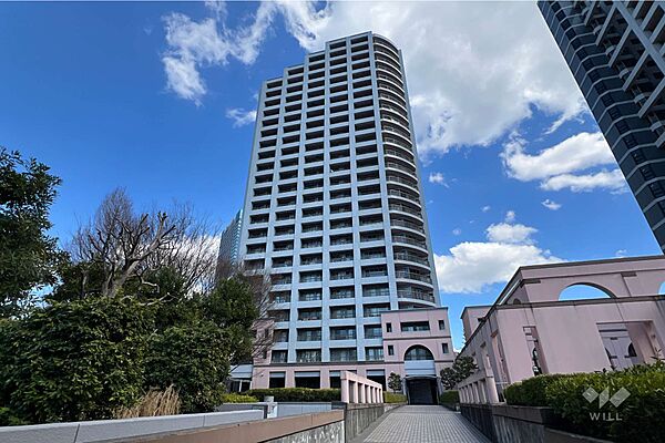 西戸山タワーホウムズノースタワーの外観（西側から）