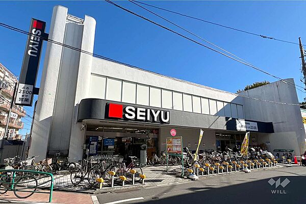 西友(下井草店)の外観