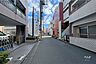 その他：敷地の南側前面道路（東側から）