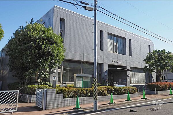 西荻図書館の外観