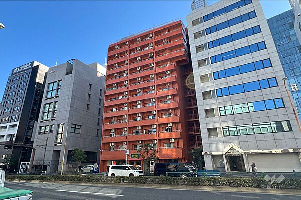 第32宮庭マンションの外観（北側から）