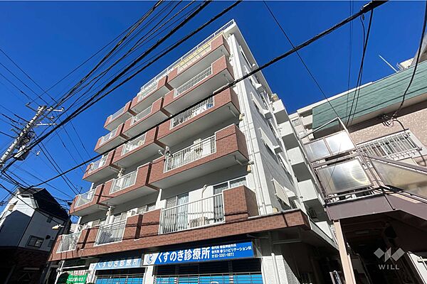 apartment 東京都中野区中央２丁目7
地図を見る