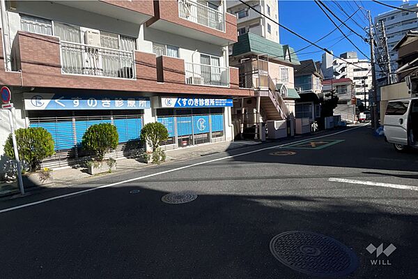 apartment 東京都中野区中央２丁目7
地図を見る